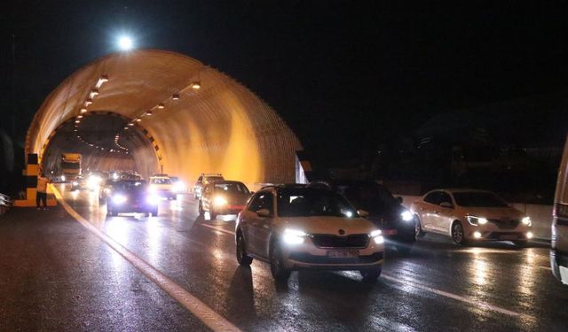 Bolu Dağı Tüneli trafiğe açıldı: Trafik çilesi bitti