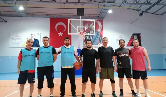 Cumhuriyet Kupası 3×3 Basketbol Turnuvası heyecanı devam ediyor