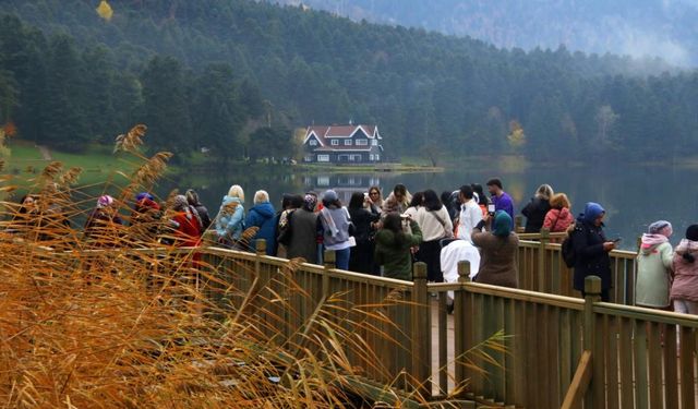 18 kilometre yürüdüler, temiz havanın tadını çıkardılar