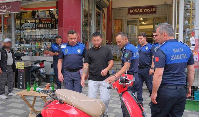 Zabıta iş başında! Kaldırım işgaline zabıta müdahalesi