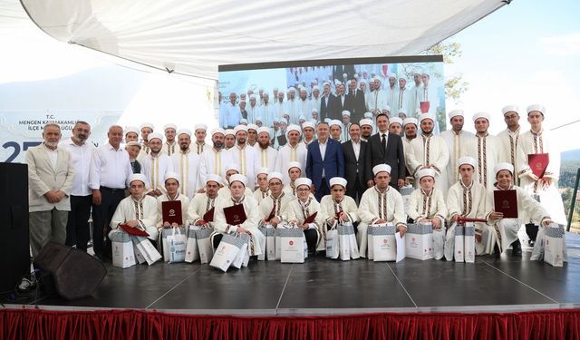 Mengen’de İlk Hafızlık İcazet Merasimi Düzenlendi