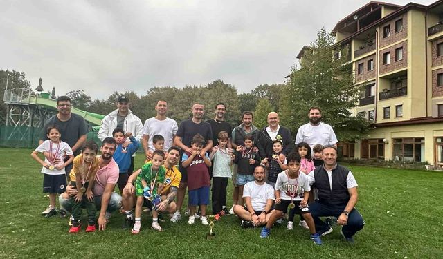 Halit Ergül’ün kızı Ceyda Hacıbekiroğlu velilere facia oteline pazarlama etkinliği düzenlemiş