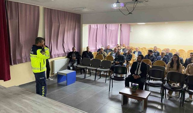 Bolu’da kış önlemleri için güvenli sürüş bilgilendirmesi yapıldı