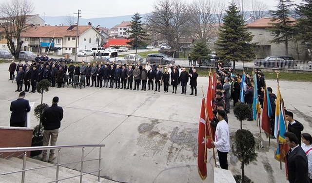 Mengen’de 18 Mart Çanakkale Zaferi ve Şehitleri Anma Günü programı düzenlendi