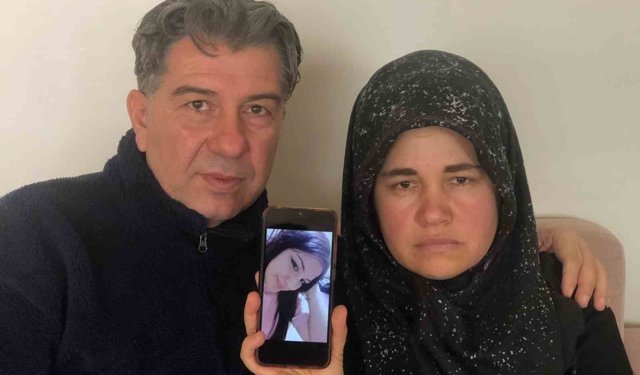 Bayramda Gitti, Geri Dönmedi: Genç Kız Her Yerde Aranıyor