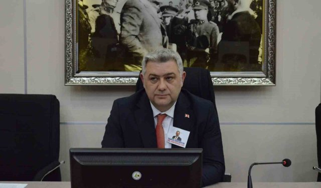 Görevden uzaklaştırılan Tanju Özcan’ın yerine yeni başkanvekili seçildi