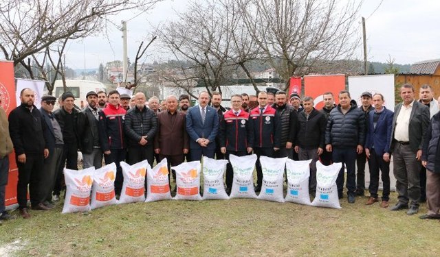 Mengen’de Üreticilere Yem Tohumu Desteği