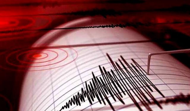 Bolu'da Deprem Paniğe neden oldu