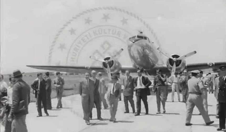 Bolu'da hava alanı olduğunu biliyor muydunuz? İşte 1953 yılında yapılan Bolu hava alanı...