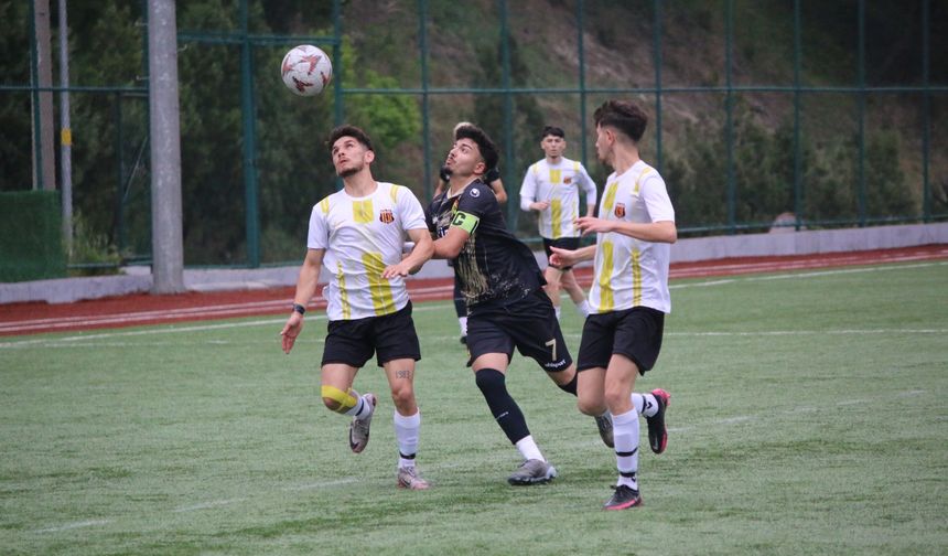 Kıbrıscıkspor U18 Türkiye Futbol Şampiyonasında top koşturacak