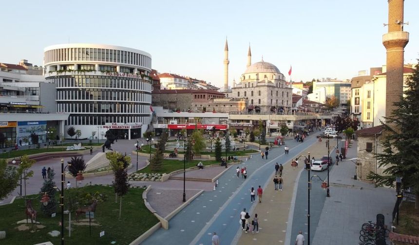 Bolu’da Toplantı ve Gösteri Yürüyüşü Alanları Resmen Belirlendi