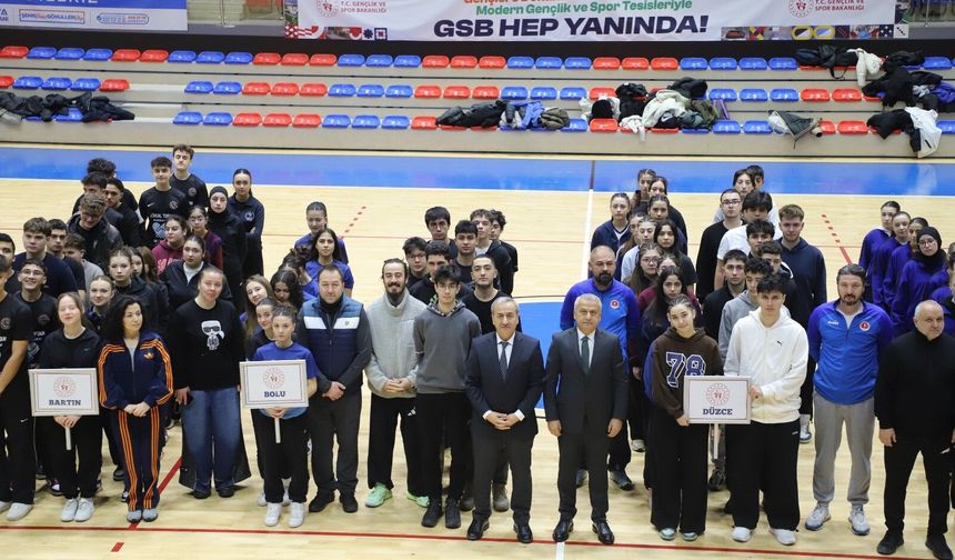 Bolu Spor Lisesi Karabük’te ter dökecek
