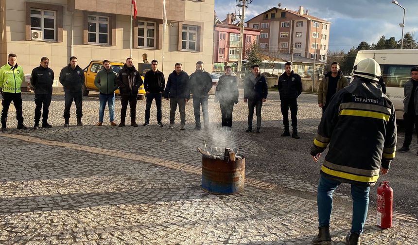 Dörtdivan ilçesinde polis ekiplerine yangın eğitimi verildi