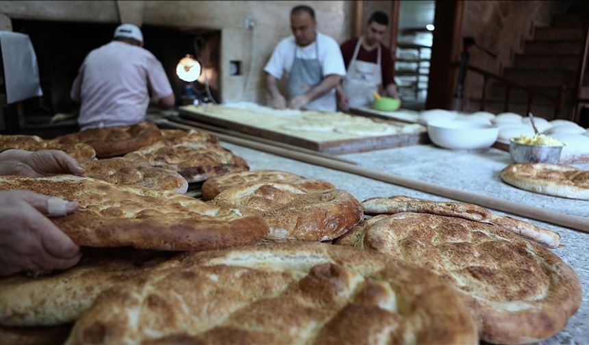 Bolu’da Ramazan Pidesi Fiyatları Belli Oldu: 400 Gram Pide 40 TL