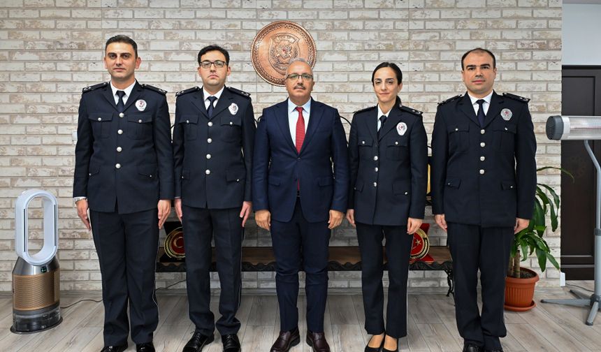 Bolu’da emniyet personeline rütbe terfisi